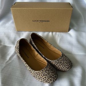 NW Lucky Brand Erin Flats